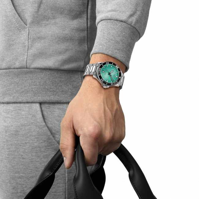 TISSOT SEASTAR 1000 40 MM T120.410.11.091.00