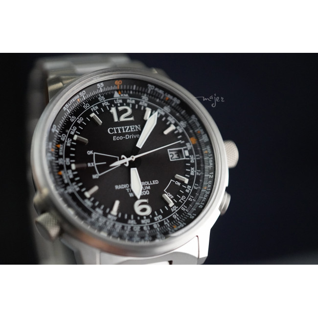 CITIZEN PILOT SUPER TITANIUM