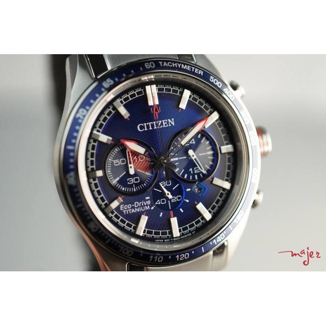 CITIZEN SUPER TITANIO CHRONO