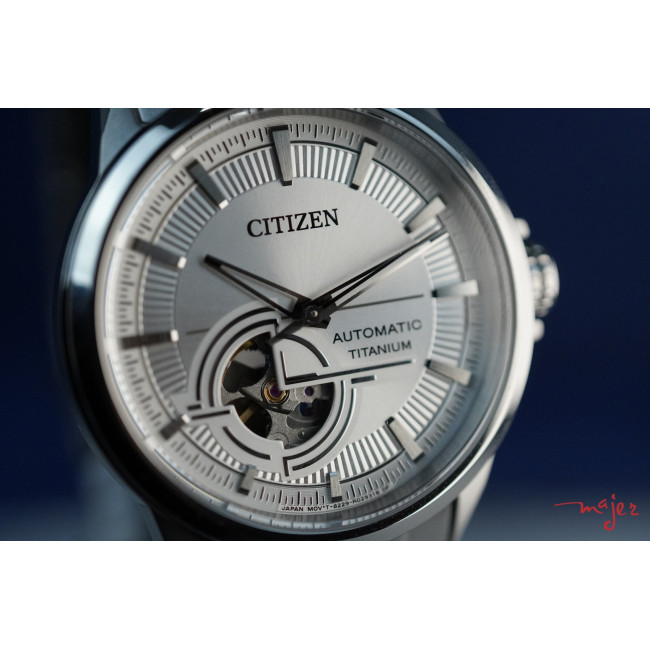 CITIZEN TITANIO AUTOMATIC OPEN HEART