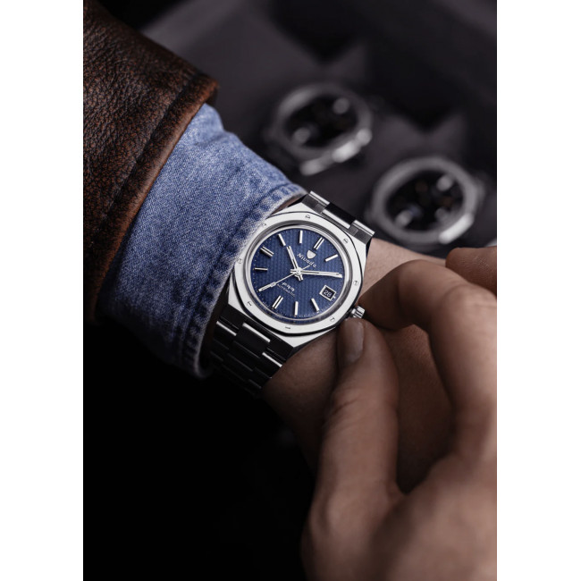 NIVADA GRENCHEN F77 BLUE WITH DATE 69001A77