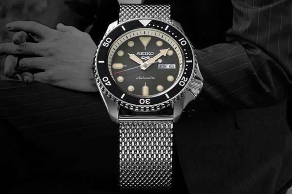 seiko 5 sport suits