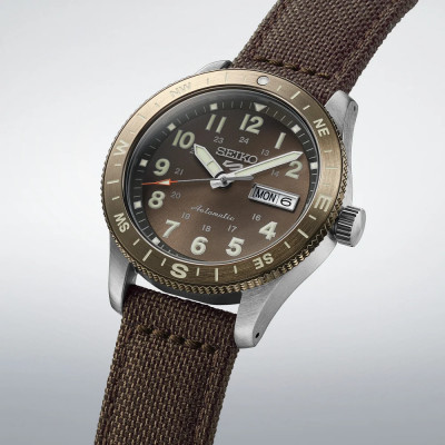 SEIKO 5 SPORTS AUTO 