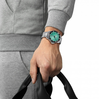 TISSOT SEASTAR 1000 40mm